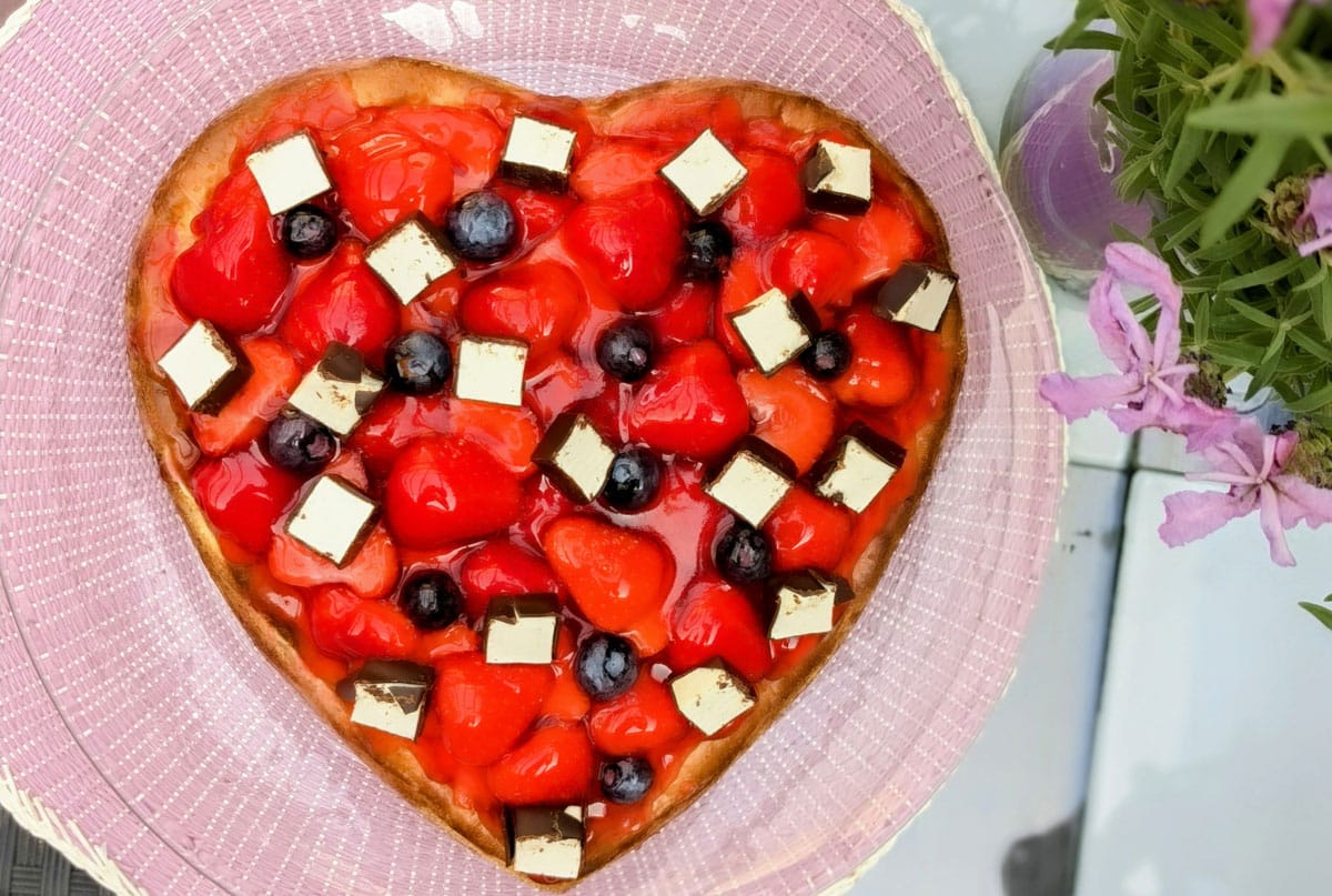 Fruchtiger Käsekuchen mit Erdbeeren zum Muttertag