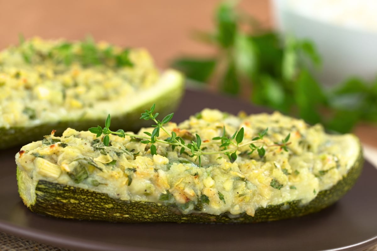 Gefüllte Zucchini mit Kartoffeln und Käse