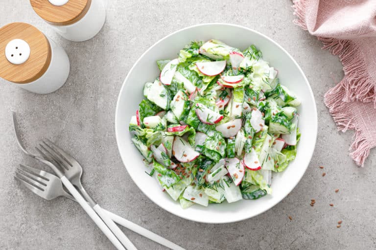 Frischer Gurkensalat mit Dill und Joghurtdressing: Gurkensalat Deluxe