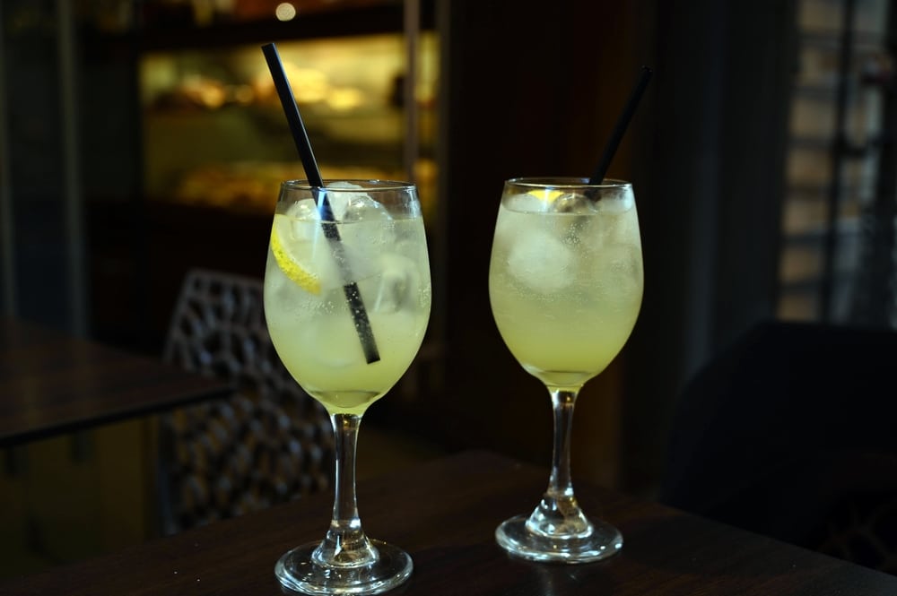 Limoncello Spritz – Sommerlicher Cocktail mit Prosecco