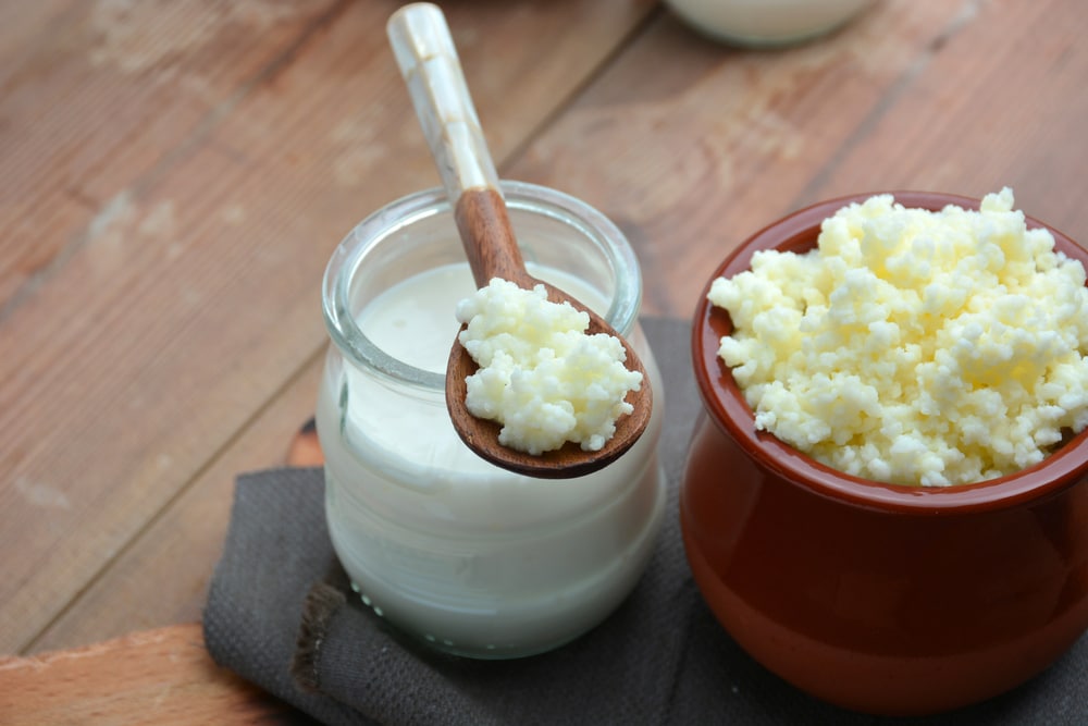 Nährstoffvergleich in Buttermilch und Kefir