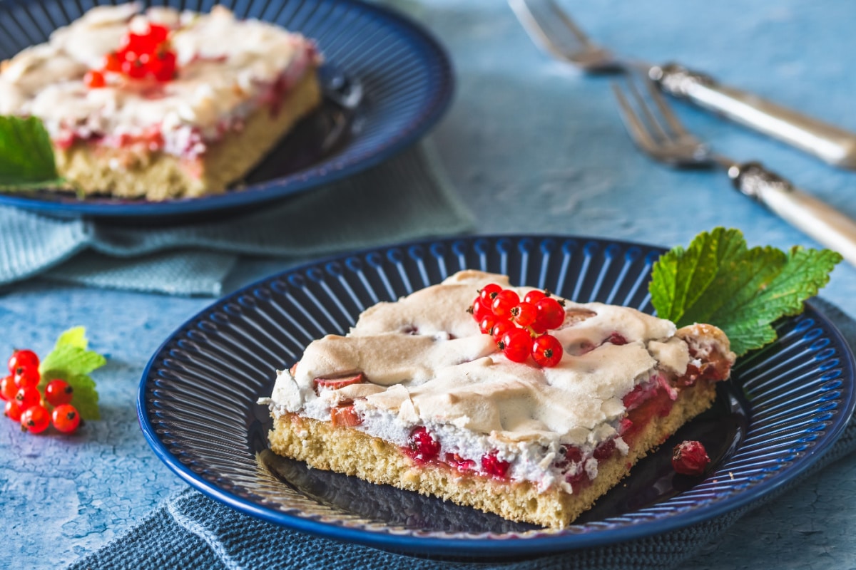 Johannisbeerkuchen mit Baiser Ein fruchtig-süßer Genuss