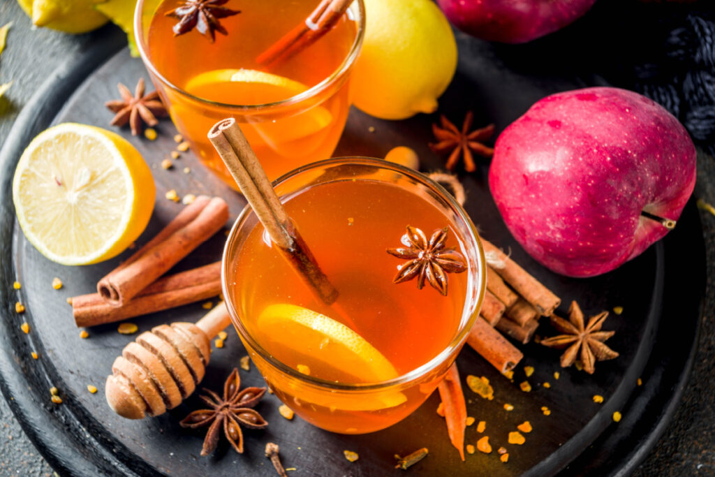 Fruchtiger Wintergenuss mit Apfelpunsch