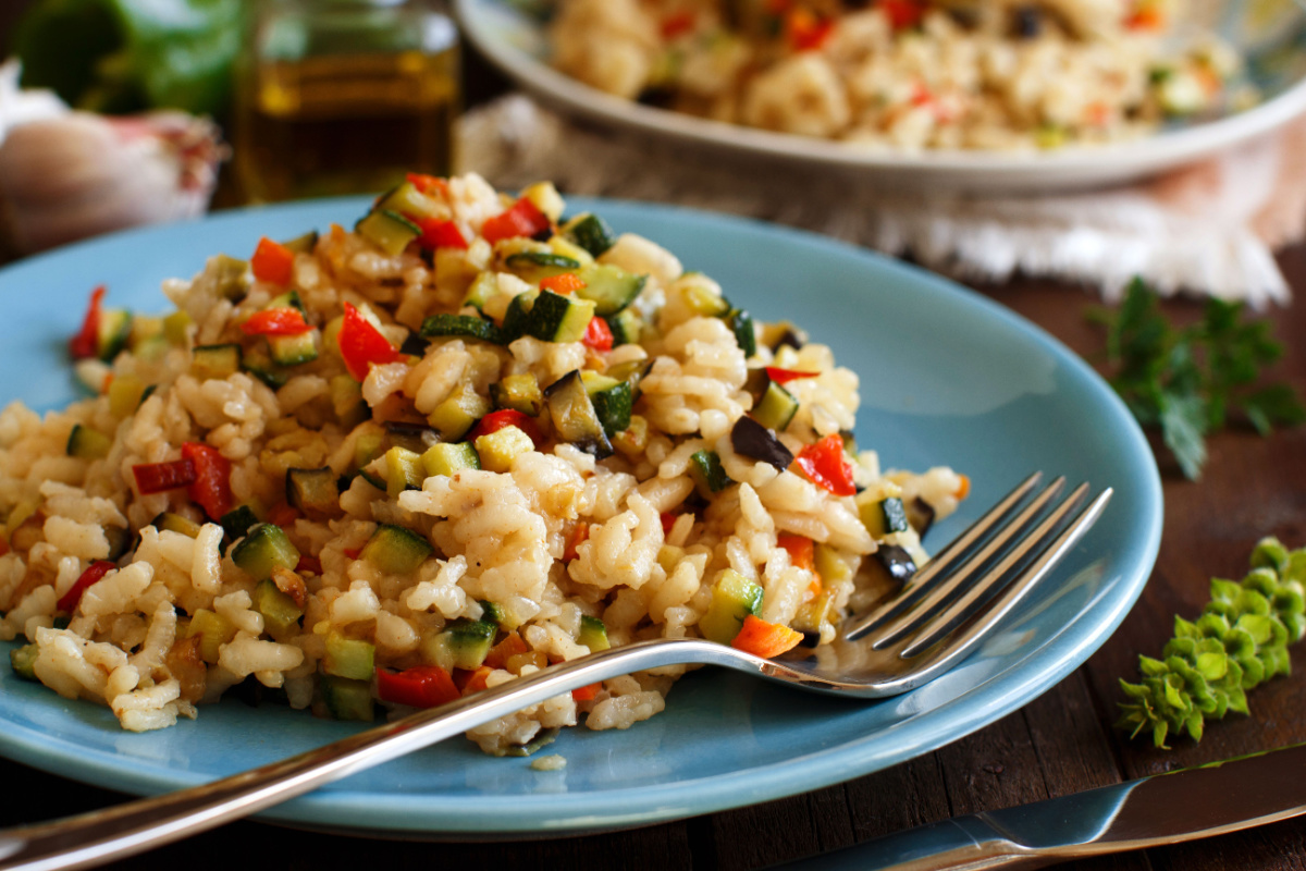 Zucchini und Paprika im Reis-Tanz: Das perfekte Risotto-Rezept