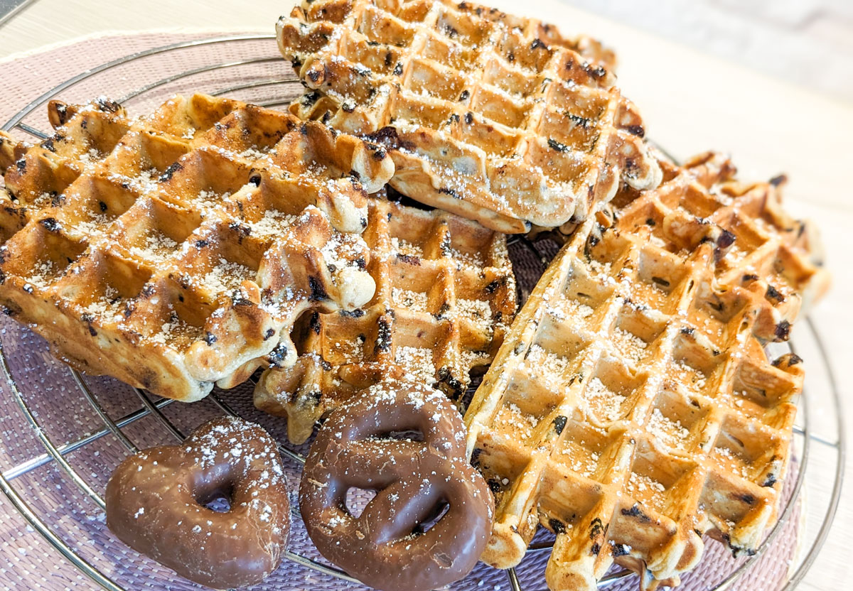 Winterliche Waffeln mit Spekulatius und Lebkuchen