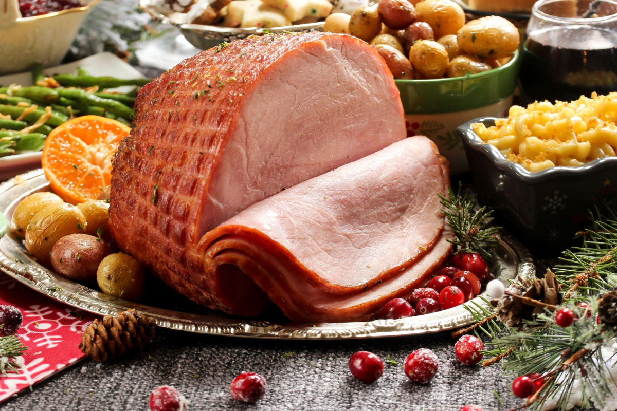 Weihnachtlicher Schinkenbraten mit Gewürzkruste