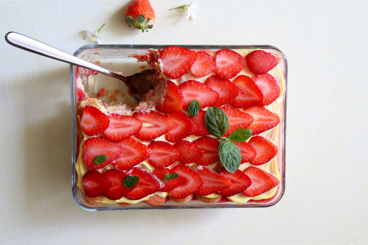 Erdbeer-Tiramisu Ein Fruchtiger Twist zum Klassiker