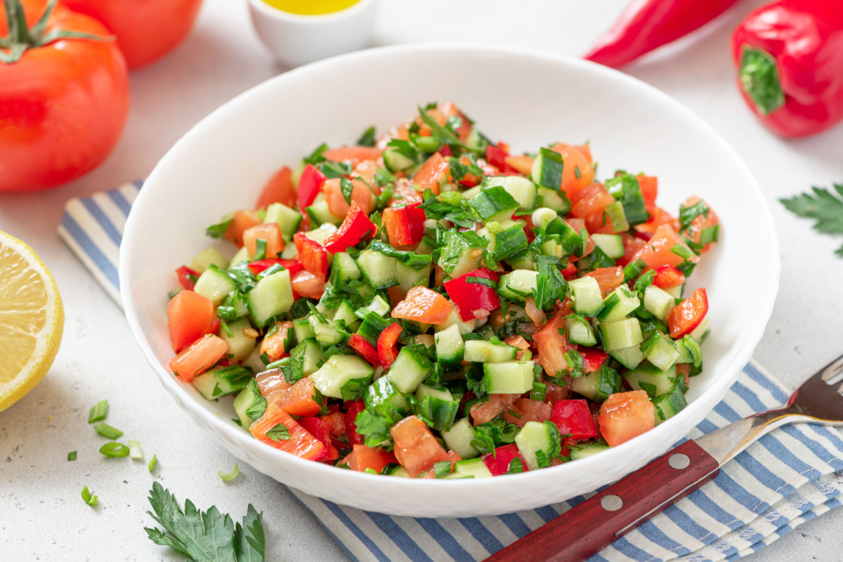 Erfrischender Salat zum Grillen Leicht und lecker