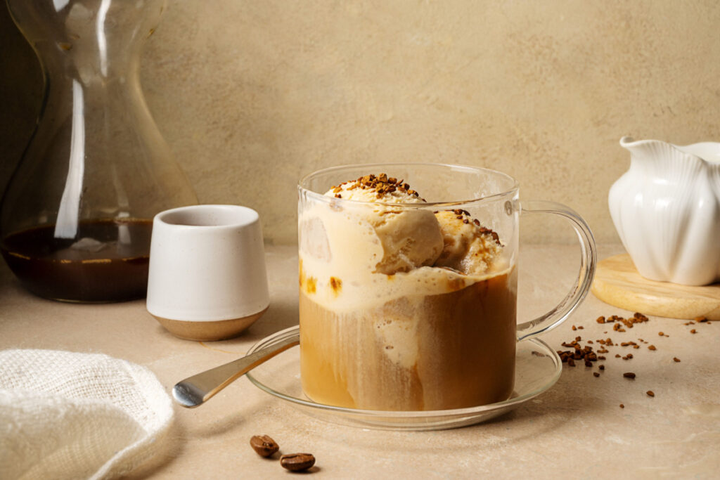 Eiskalt serviert, heiß geliebt Affogato mit Vanilleeis