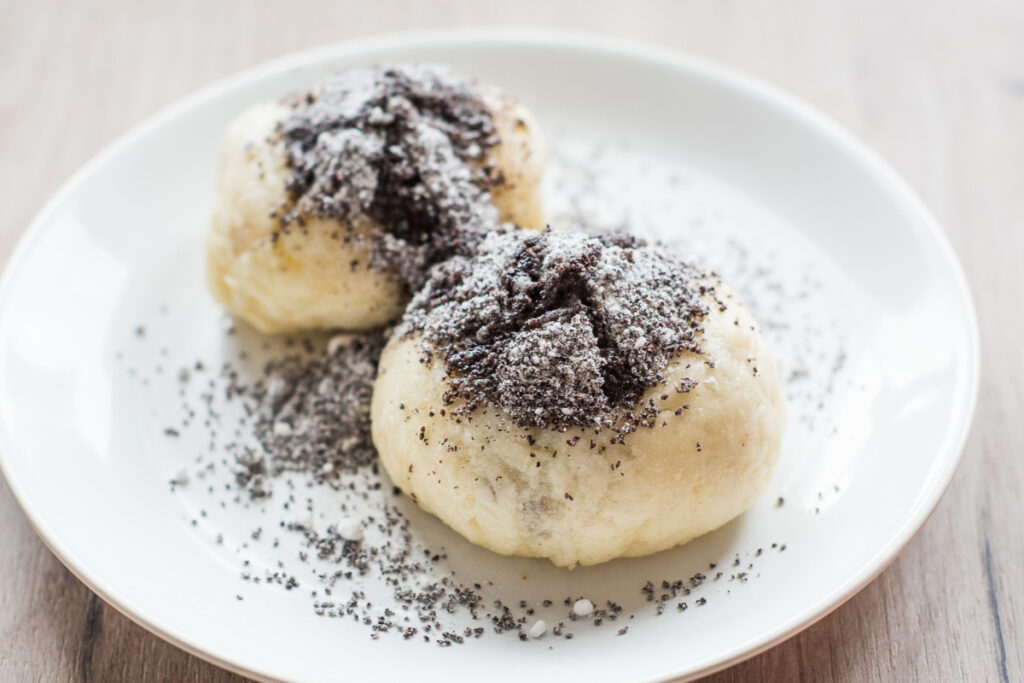 Germknödel Fluffig, warm und voller Geschmack