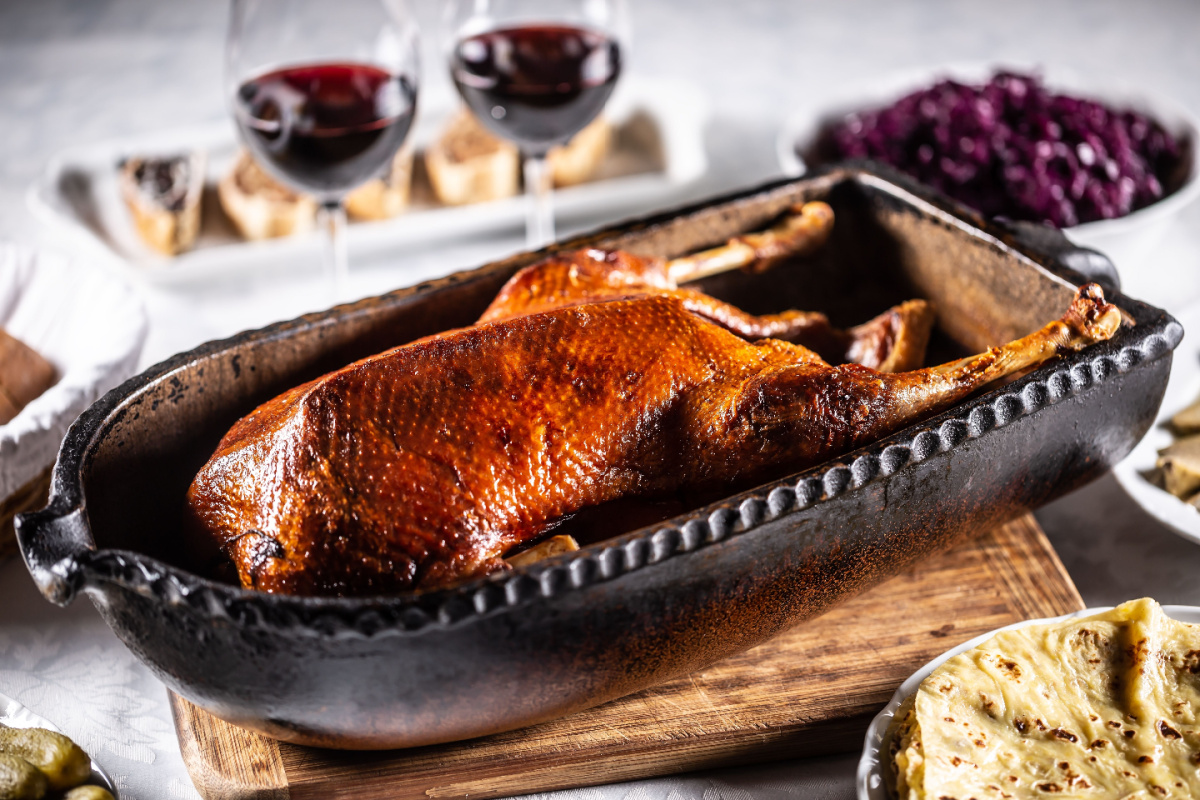 Saftig, knusprig und aromatisch Gänsebraten im Ofen