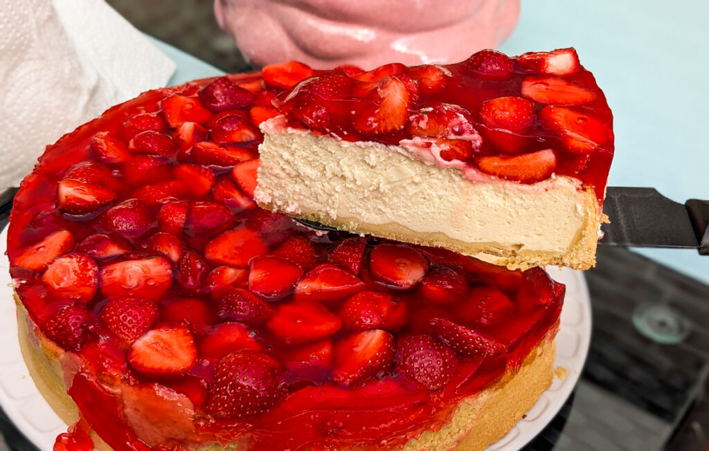 Käsekuchen mit Erdbeeren Der Liebling auf jeder Kaffeetafel